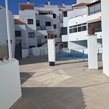 Beach 400Mtr, Top Of Mountain With Spectacular Surround View 200Mtr Los Cristianos  Bagian luar foto