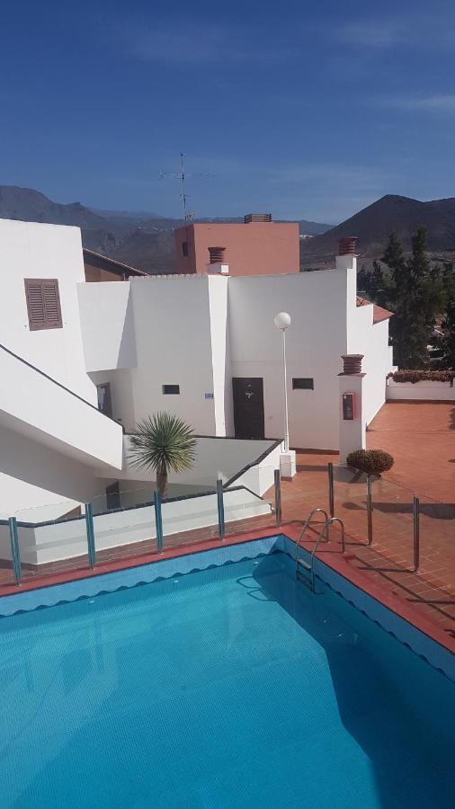 Beach 400Mtr, Top Of Mountain With Spectacular Surround View 200Mtr Los Cristianos  Bagian luar foto
