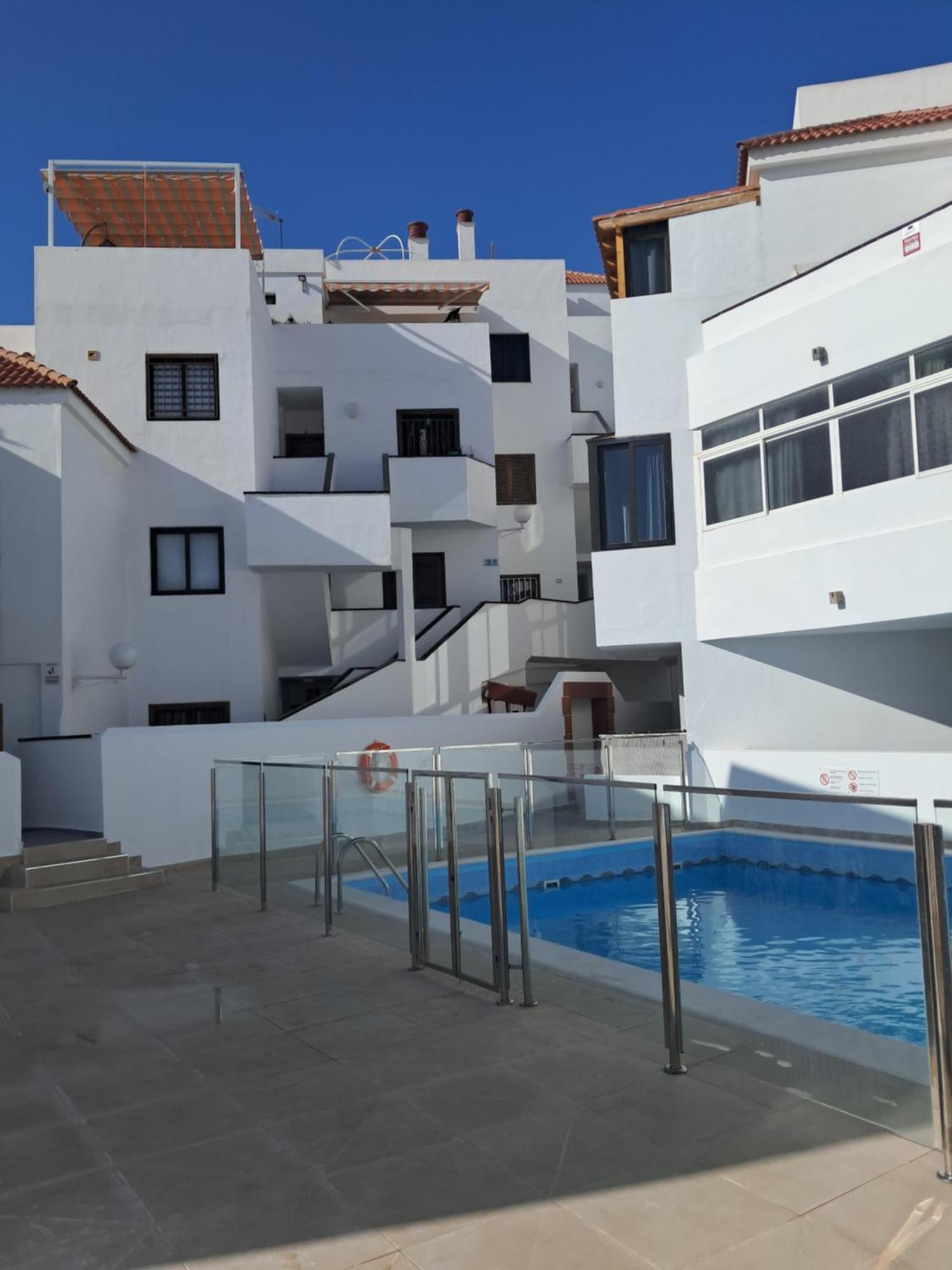 Beach 400Mtr, Top Of Mountain With Spectacular Surround View 200Mtr Los Cristianos  Bagian luar foto